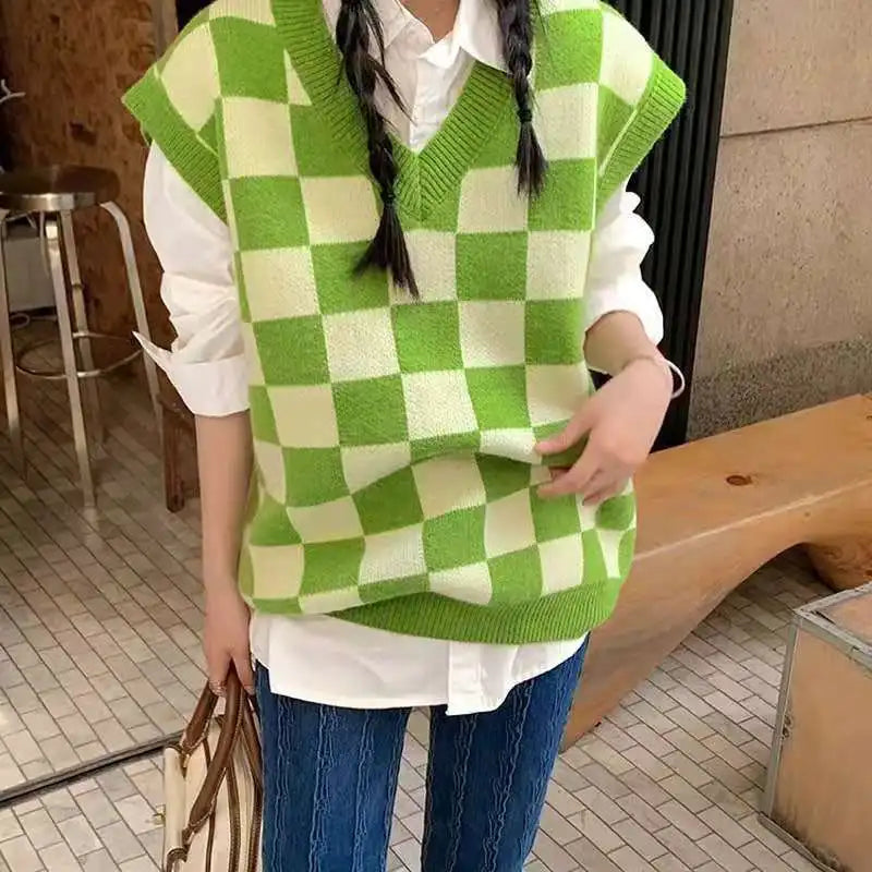 Sweater Vest Autumn New Womens Sweet Chic Leisure Soft Plaid Simple All-match Japanese Style Loose V-neck Fashion Daily Students