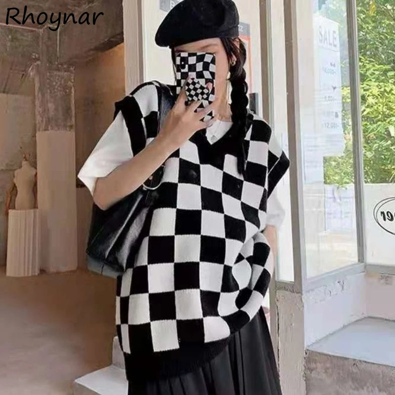 Sweater Vest Autumn New Womens Sweet Chic Leisure Soft Plaid Simple All-match Japanese Style Loose V-neck Fashion Daily Students