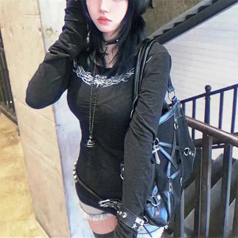 Y2k Gothic Print T-shirt Trashy 2000s Style Long Sleeve Tops Vintage Harajuku Streetwear American Retro T-shirts