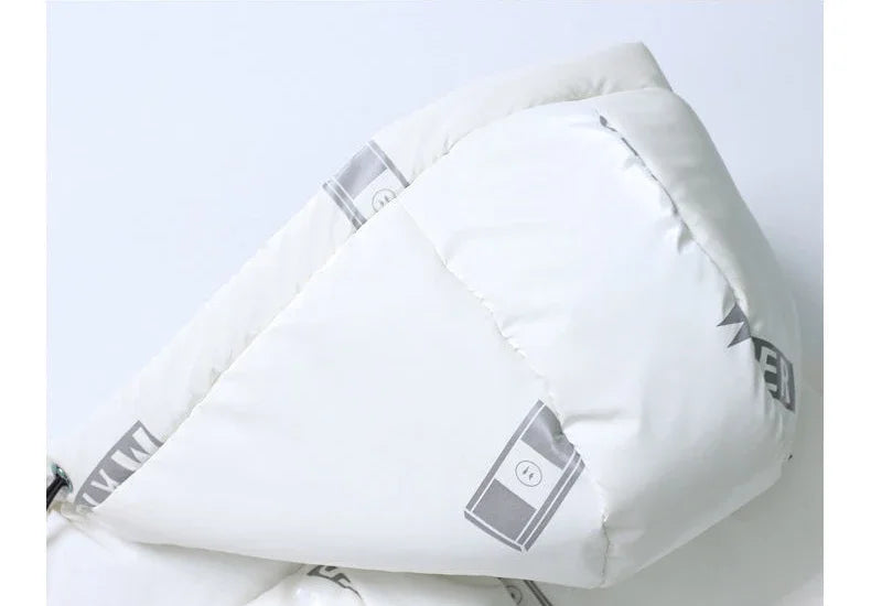 Bomber Jacket Men Fashion Casual Windbreaker Cowboy Coat Men Spring and Autumn New Hot Outwear Stand Slim Military Embroidery