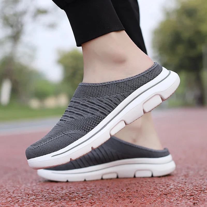 Men Slippers Summer Breathable Home Indoor Slippers Men Thick Bottom Slides Fashion Couple Walking Shoes Plus Size 39-48