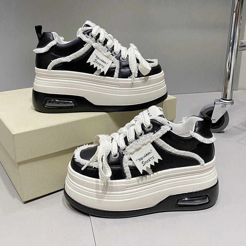 Fashion Chunky Sneakers Women Autumn Lace Up Platform Sports Shoes 8CM Thick Bottom High Heels Female Leather Sneakers Woman