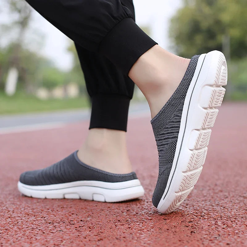 Men Slippers Summer Breathable Home Indoor Slippers Men Thick Bottom Slides Fashion Couple Walking Shoes Plus Size 39-48