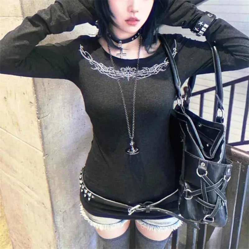 Y2k Gothic Print T-shirt Trashy 2000s Style Long Sleeve Tops Vintage Harajuku Streetwear American Retro T-shirts