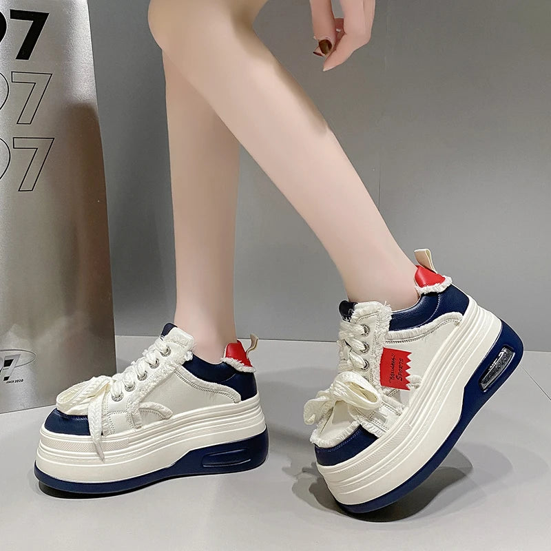 Fashion Chunky Sneakers Women Autumn Lace Up Platform Sports Shoes 8CM Thick Bottom High Heels Female Leather Sneakers Woman