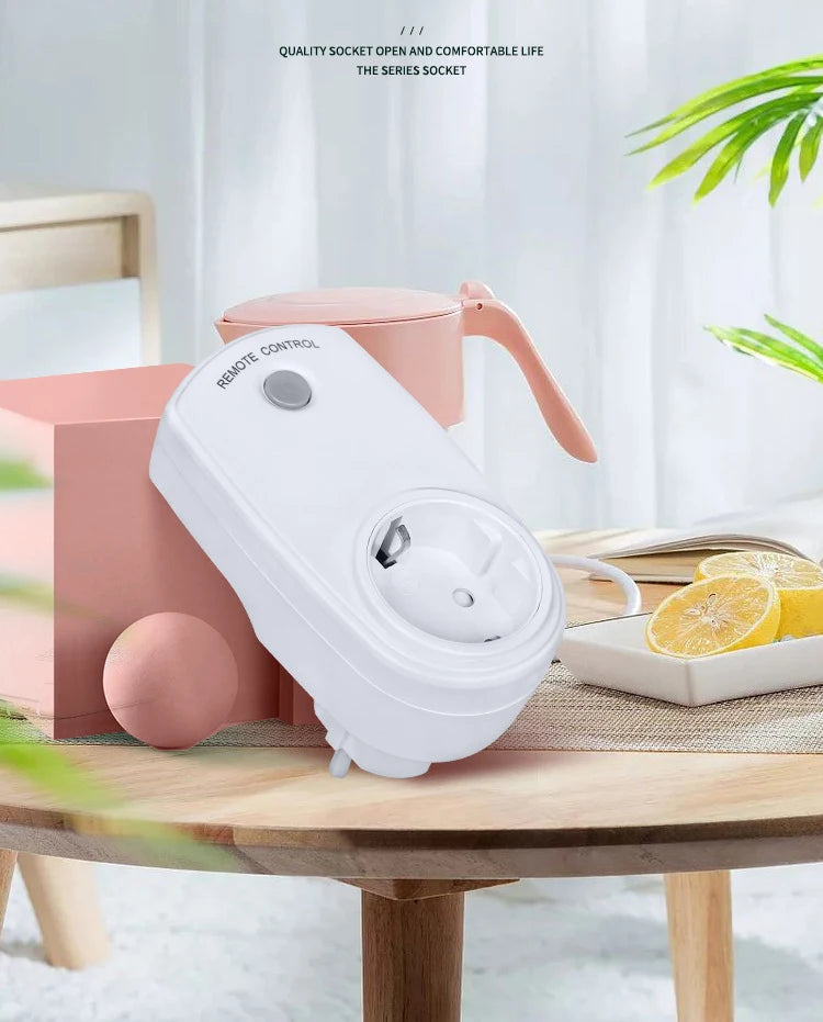 Wireless Smart Remote Control Socket Plug Power Outlet Light Switch Plug Socket Power Outlet Socket EU Plug with Remote Control
