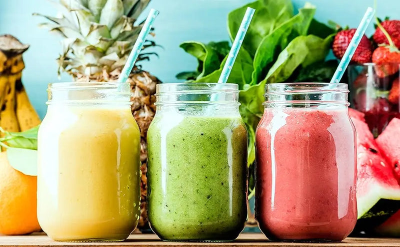 Biodegradable Light Blue White Paper Straws, Pack of 100 Party Straws for Juice, Cocktail, Smoothies, Birthday, Wedding