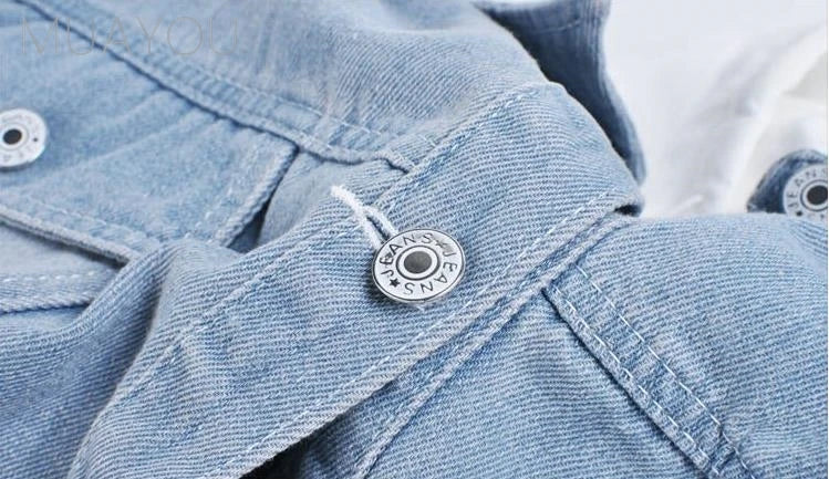 ATTACK ON TITAN Men Denim Jacket Fake two cowboy Hooded Coat Anime Eren Jaeger Levi Titans Men&