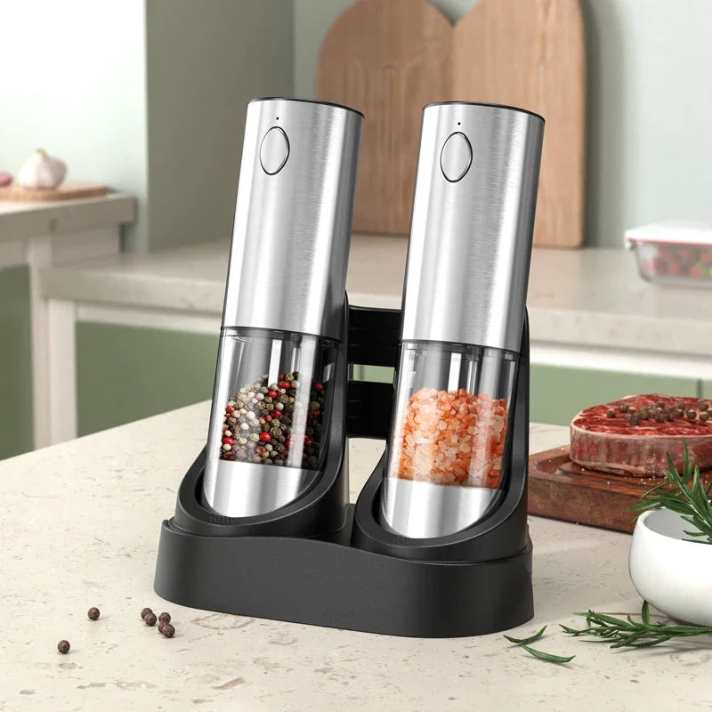 Electric Salt and Pepper Grinder Set with USB Charging Base Large Capacity Adjustable Coarseness Stainless Steel Automatic Mills