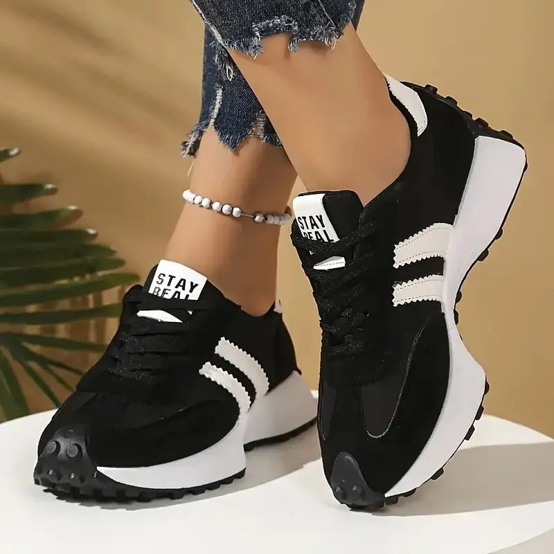 New 2025 Women Chunky Sneakers Platform Casual Fashionable Sneakers Lightweight Soft Bottom Running Shoes Summer Mesh Sneakers