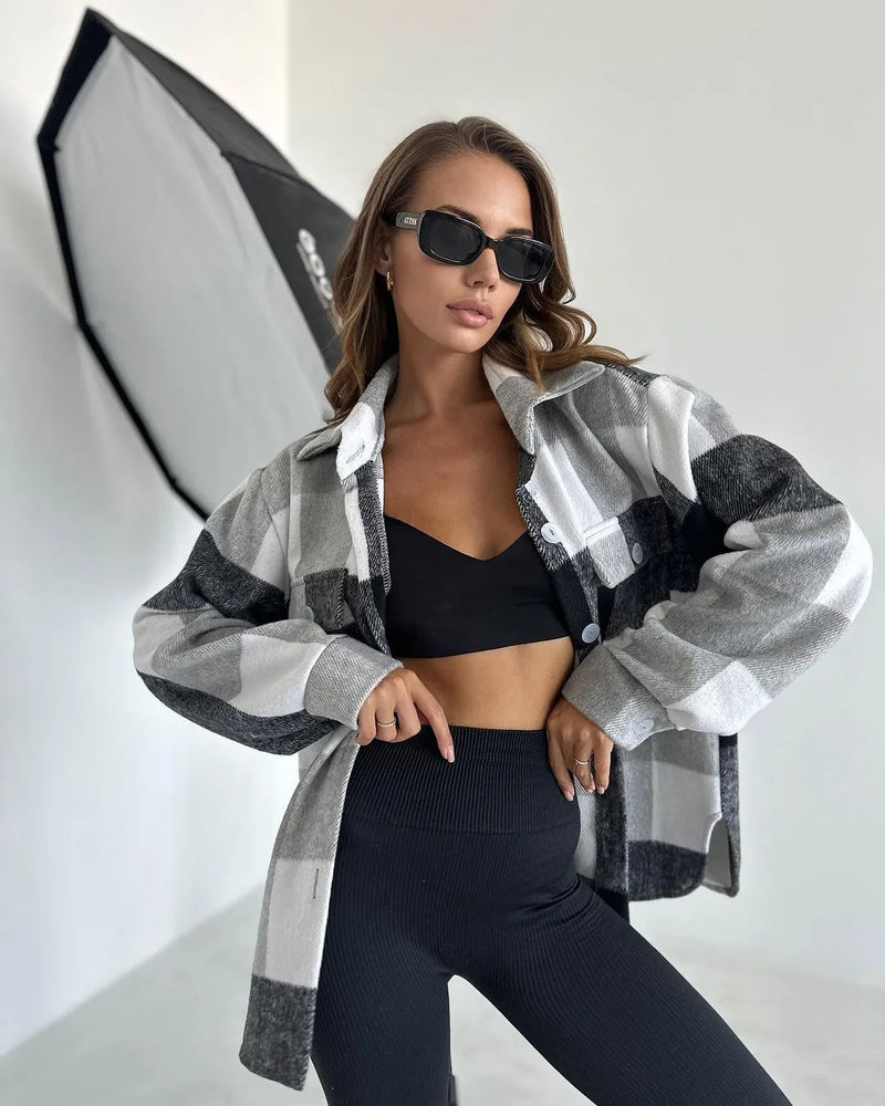 Women’s Flannel Plaid Shirt Jacket – Long Sleeve Lapel Button-Down Shacket for Autumn