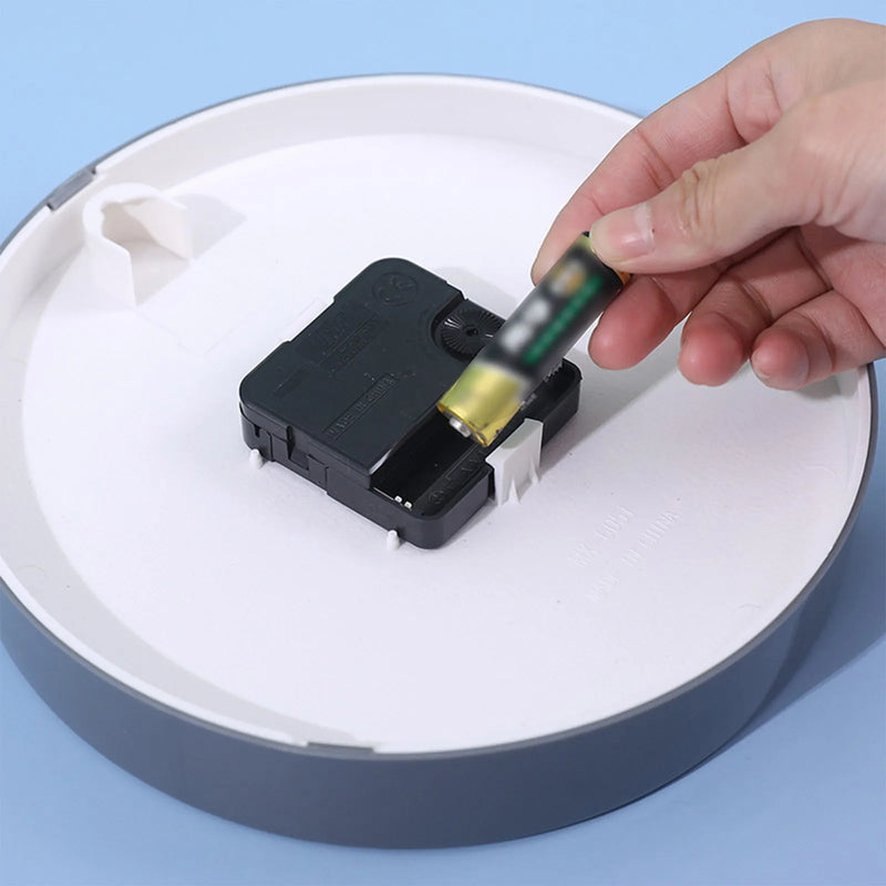 Minimalist Style Wall Clock, Quartz Clock, Bedroom, Living Room, Hanging Clock, Luminous Clock Household Wall Decoration 20cm