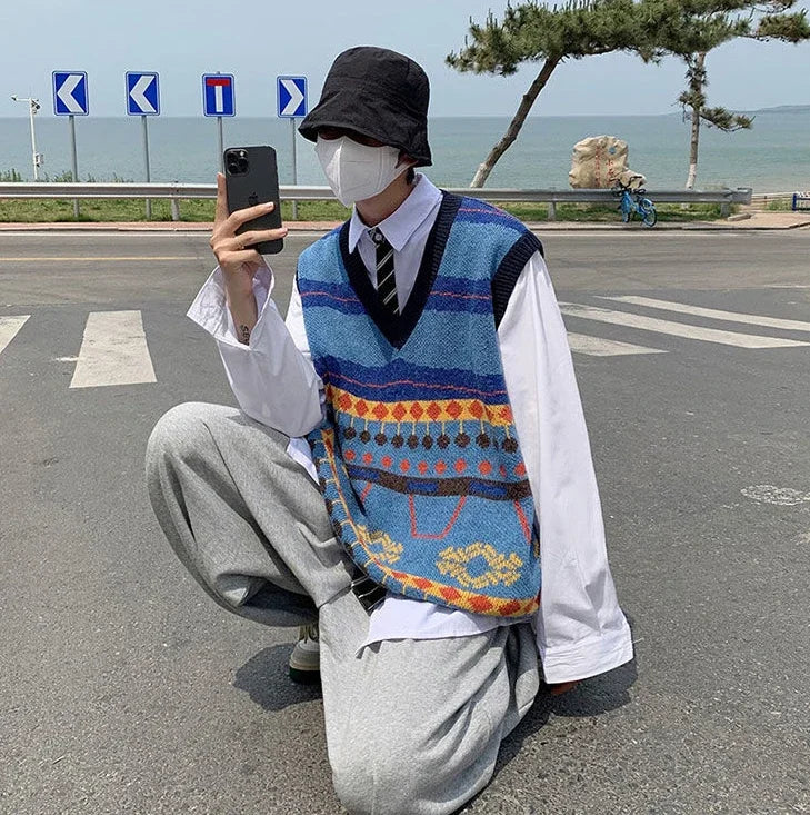 Tatiana Haven Men’s Printed Knit Sweater Vest – V-Neck Casual Korean-Style Fashion Waistcoat for Autumn & Winter