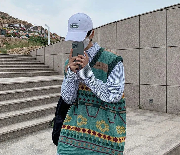 Tatiana Haven Men’s Printed Knit Sweater Vest – V-Neck Casual Korean-Style Fashion Waistcoat for Autumn & Winter