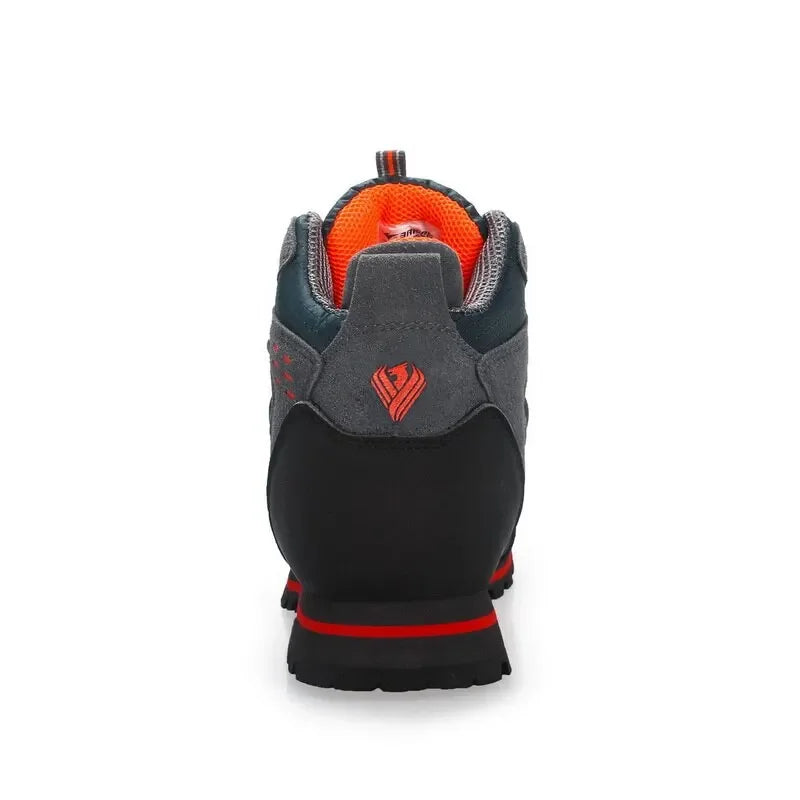 Men Boots Outdoor Mountain Climbing Sneaker Mens Top Quality Fashion Desert Tactical Hiking Boot Casual Snow Boots