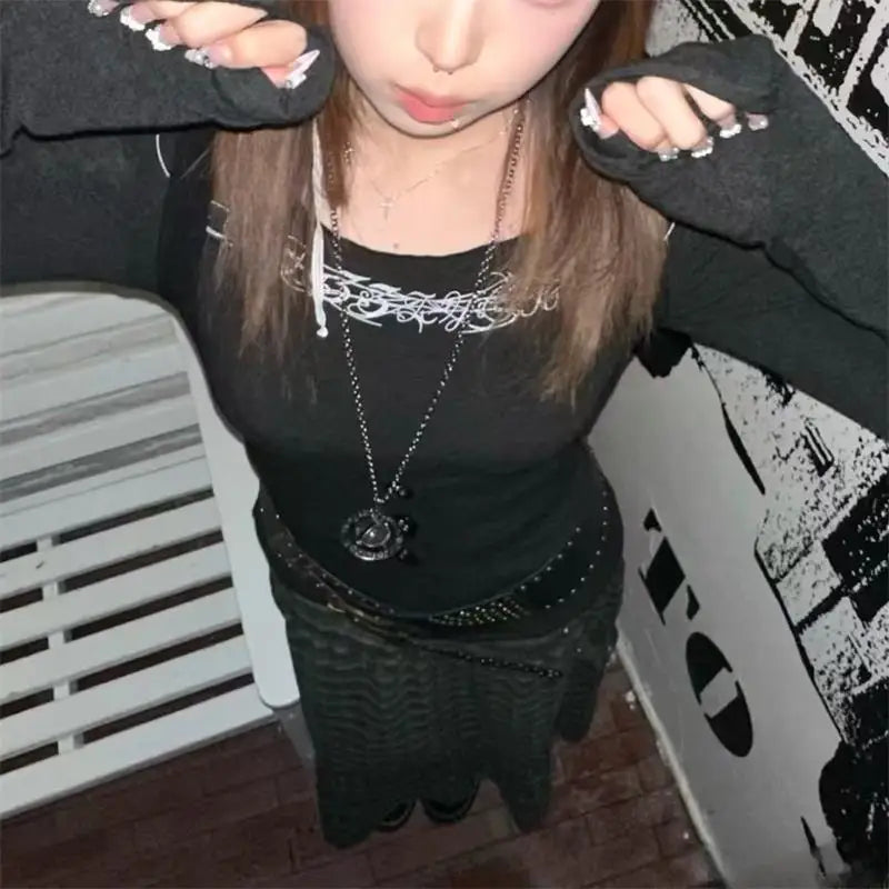 Y2k Gothic Print T-shirt Trashy 2000s Style Long Sleeve Tops Vintage Harajuku Streetwear American Retro T-shirts