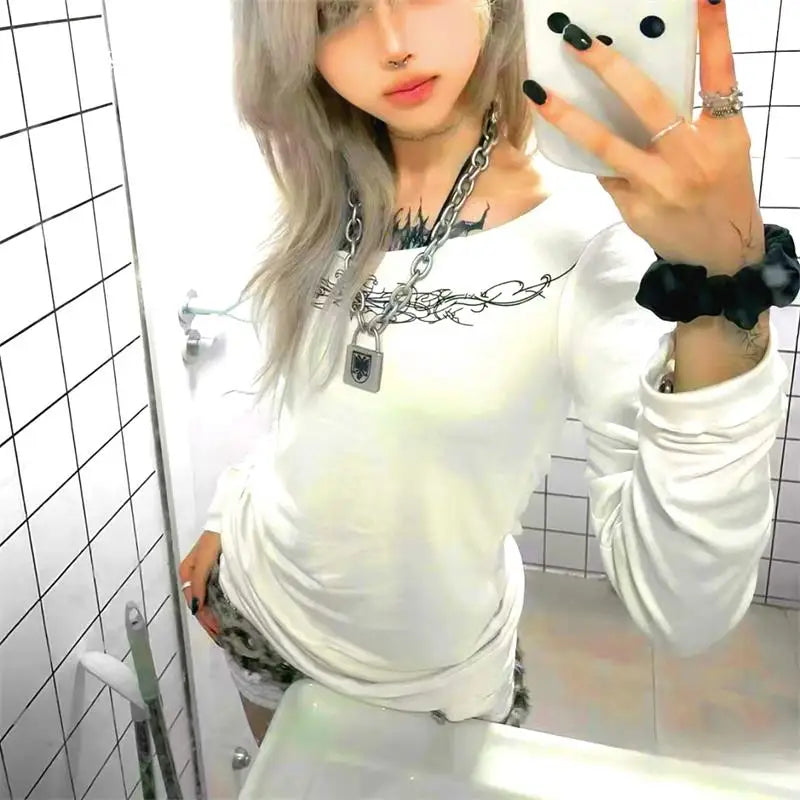 Y2k Gothic Print T-shirt Trashy 2000s Style Long Sleeve Tops Vintage Harajuku Streetwear American Retro T-shirts