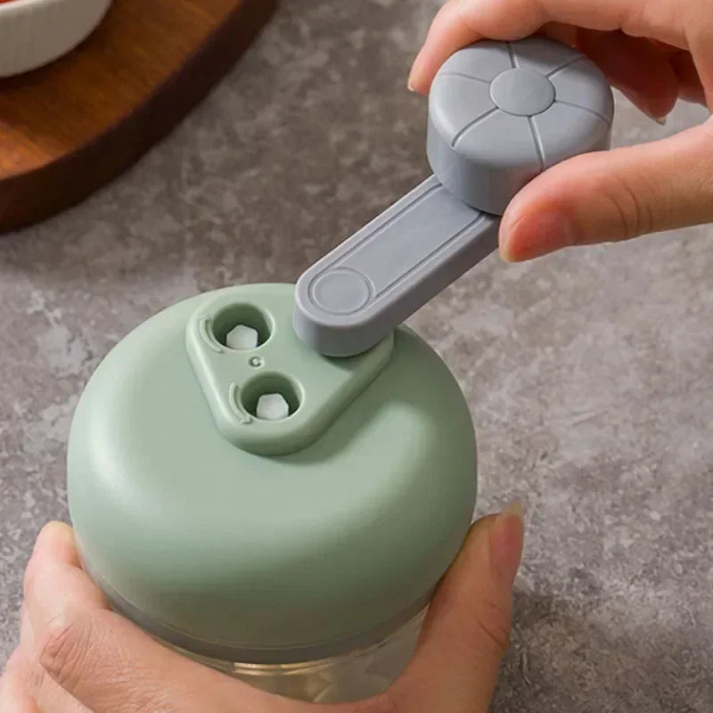 Multifunctional Vegetable Chopper Small Food Processor Manual Hand-Cranked Food Chopper Mincer Tool Garlic Kitchen Items