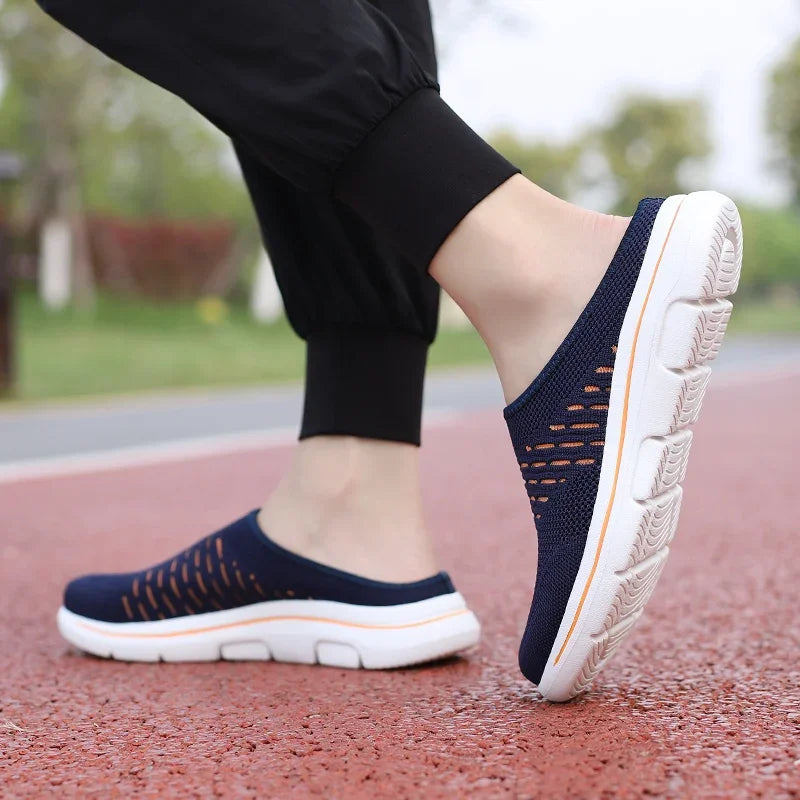 Men Slippers Summer Breathable Home Indoor Slippers Men Thick Bottom Slides Fashion Couple Walking Shoes Plus Size 39-48