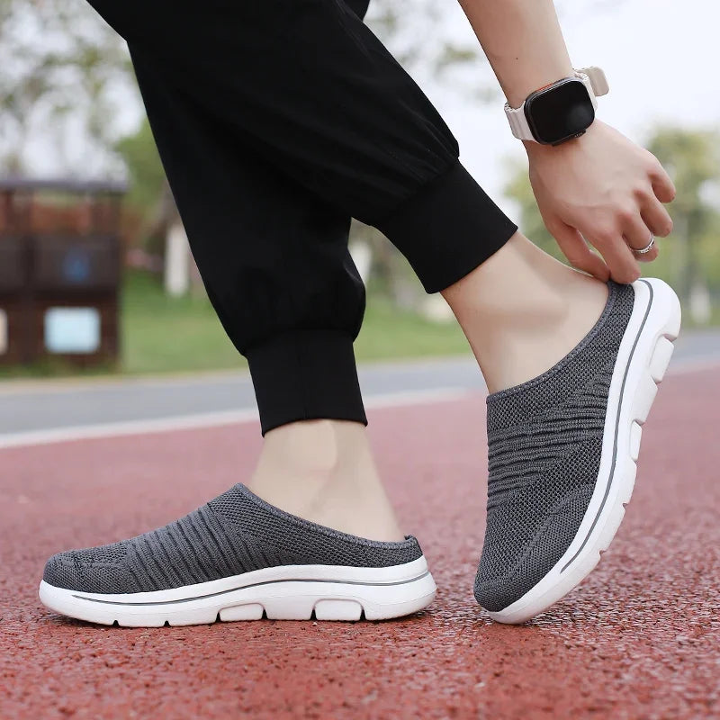 Men Slippers Summer Breathable Home Indoor Slippers Men Thick Bottom Slides Fashion Couple Walking Shoes Plus Size 39-48