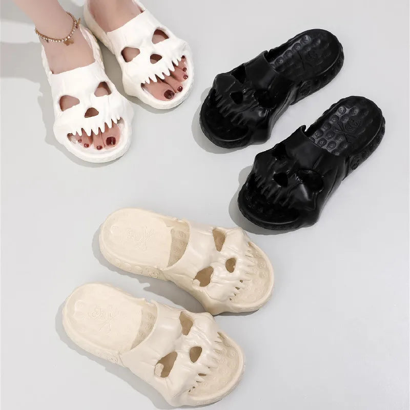 Man Summer Slippers Personalized Skull Design Couples 2025 New Outdoor Slides Thick Bottom Eav Beach Non-Slip Leisure Slides