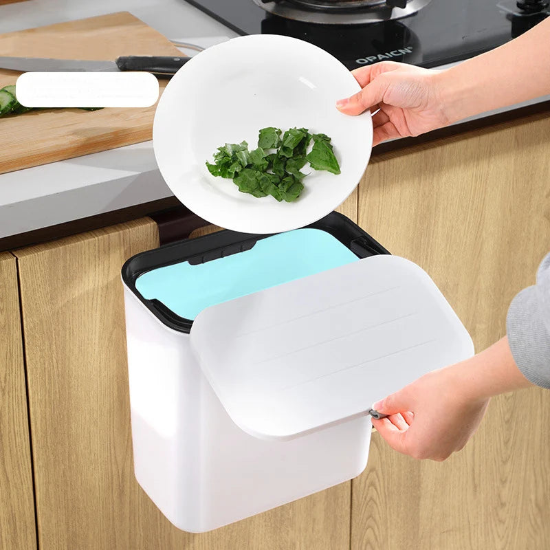 Kitchen Compost Bin for Counter Top or Under Sink, Hanging Small  Kitchen Trash Can with Lid for Mountable Indoor Compost Bucket